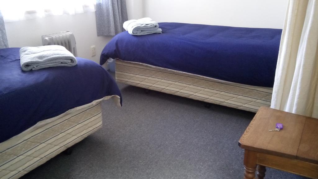 Cromwell Backpackers Hostel Room photo